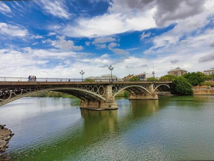 Apartamento Exclusive Triana - Ribera Del Guadalquivir Sevilla Kültér fotó
